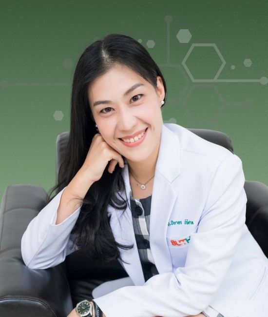 ปิยาอร นำไพศาล